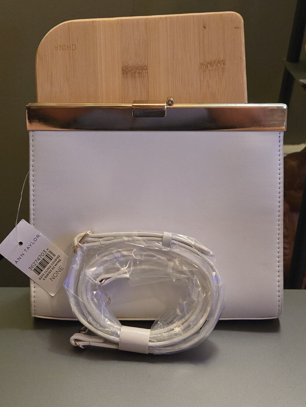 Ann Taylor Vintage-Style Convertible Clutch NWT + Unopened Detatchable Strap